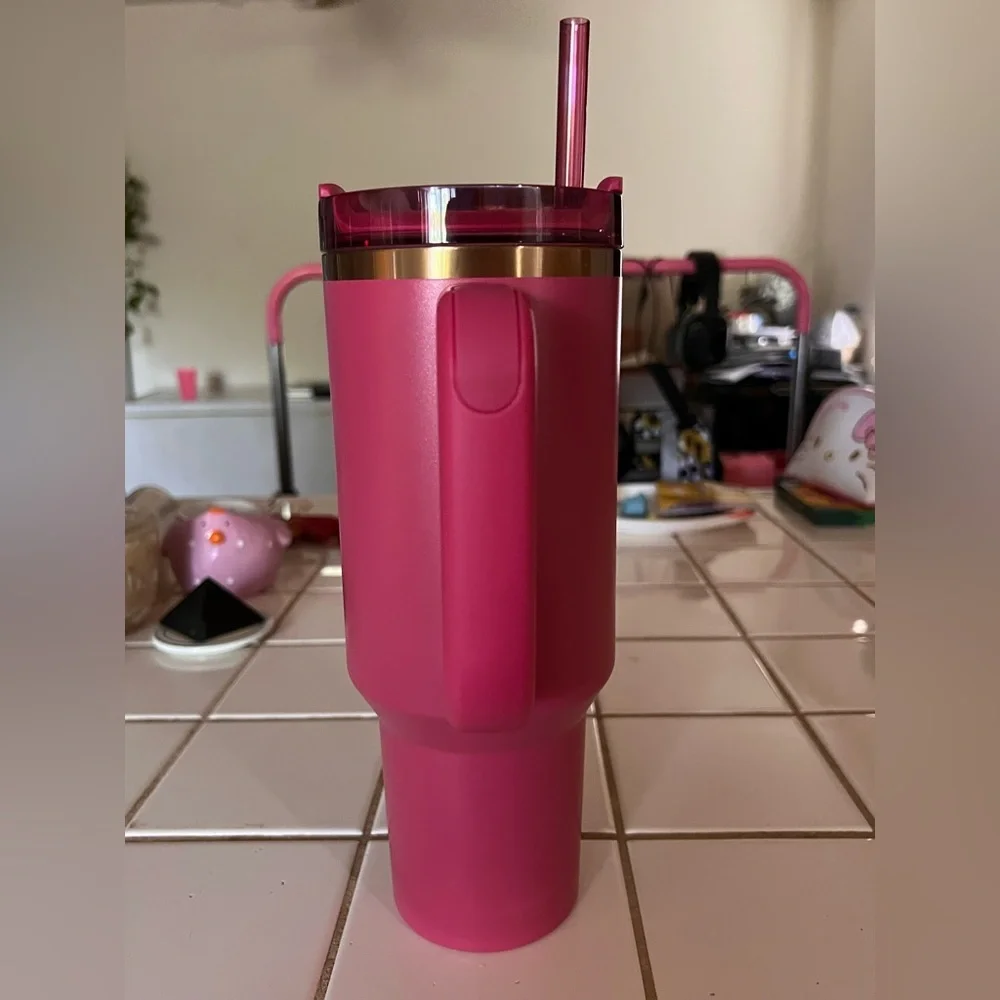 Stanley X Starbucks  Berry Pink Glitter 40oz NWT - Picture 4 of 7